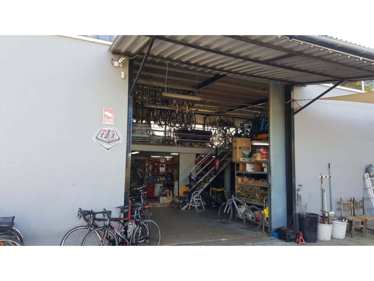 Erhverv til salg i Alcudia med garage - € 899.000 (Ref: 8940731)