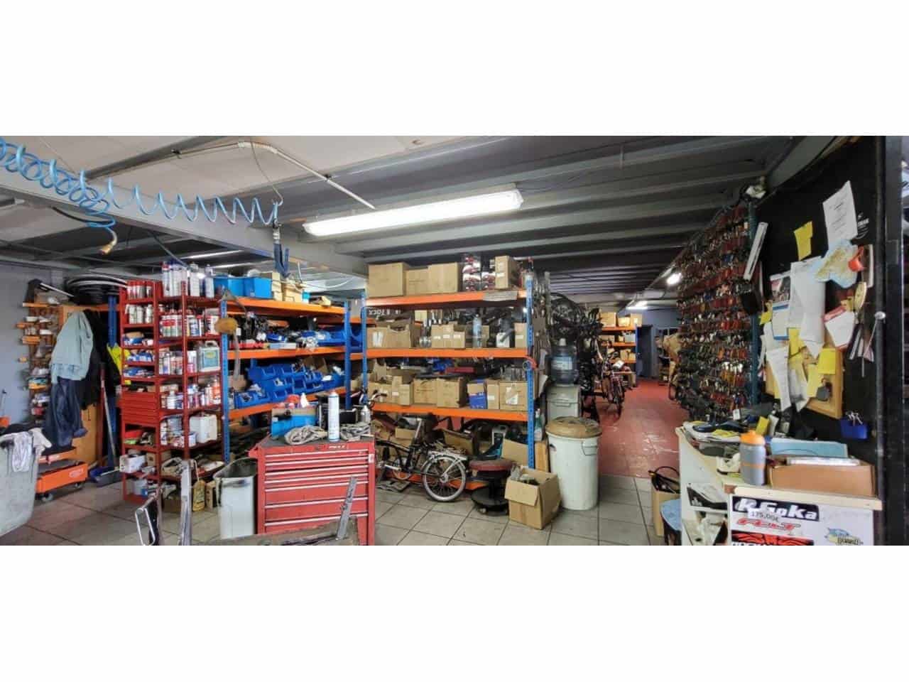 Erhverv til salg i Alcudia med garage - € 899.000 (Ref: 8940731)