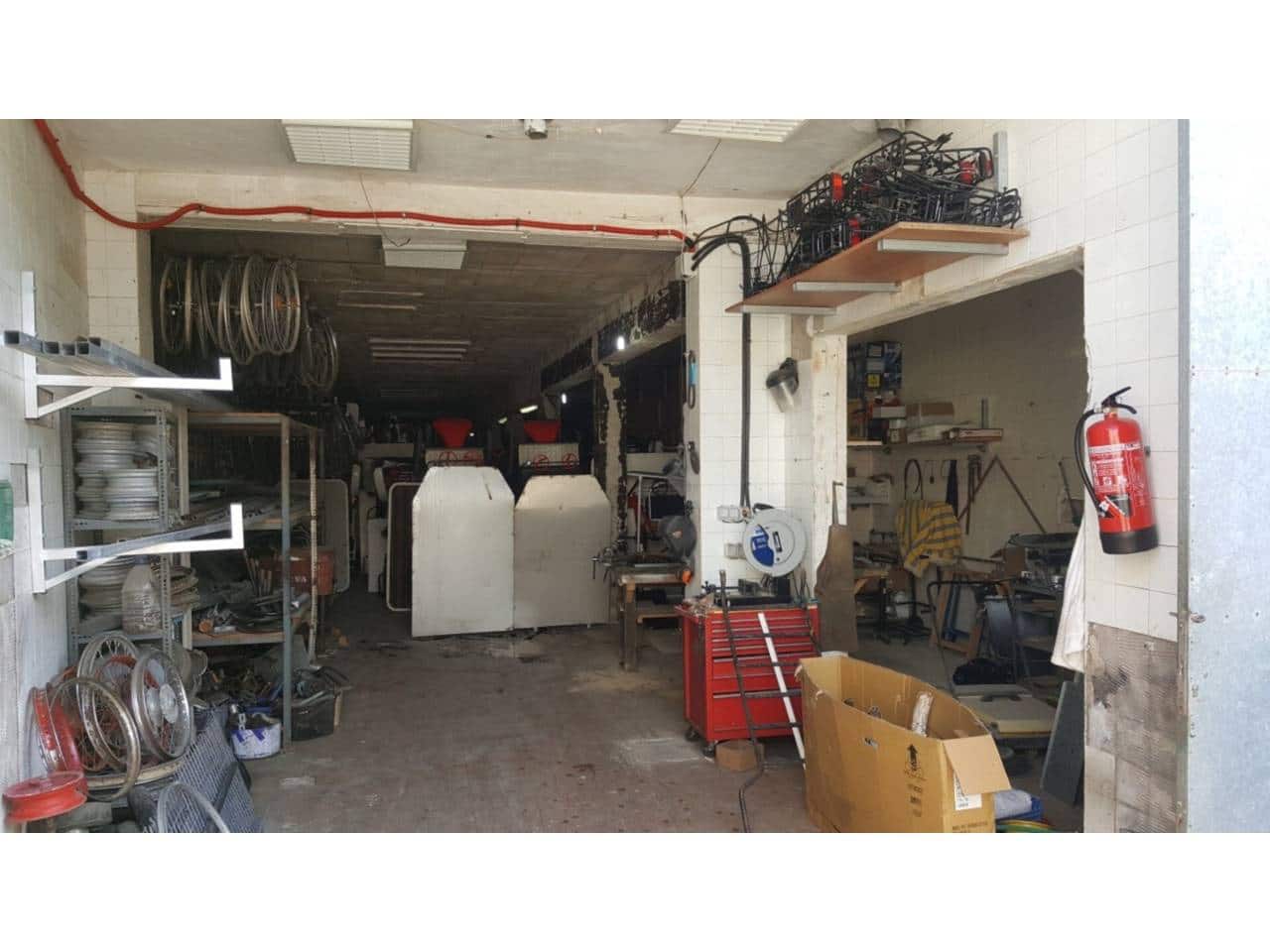 Erhverv til salg i Alcudia med garage - € 899.000 (Ref: 8940731)