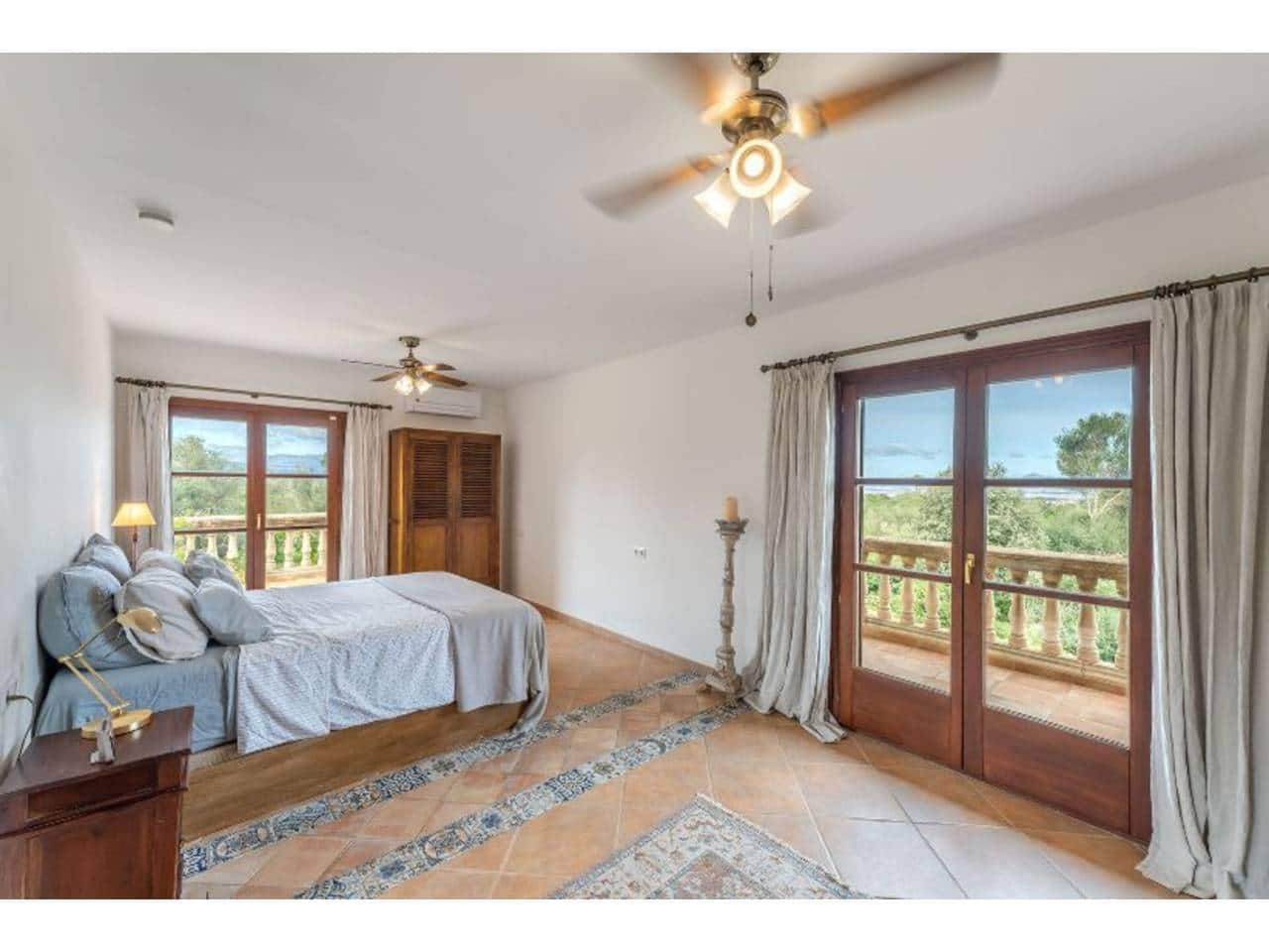 3 soveværelse Villa til salg i Muro - € 1.580.000 (Ref: 9000570)