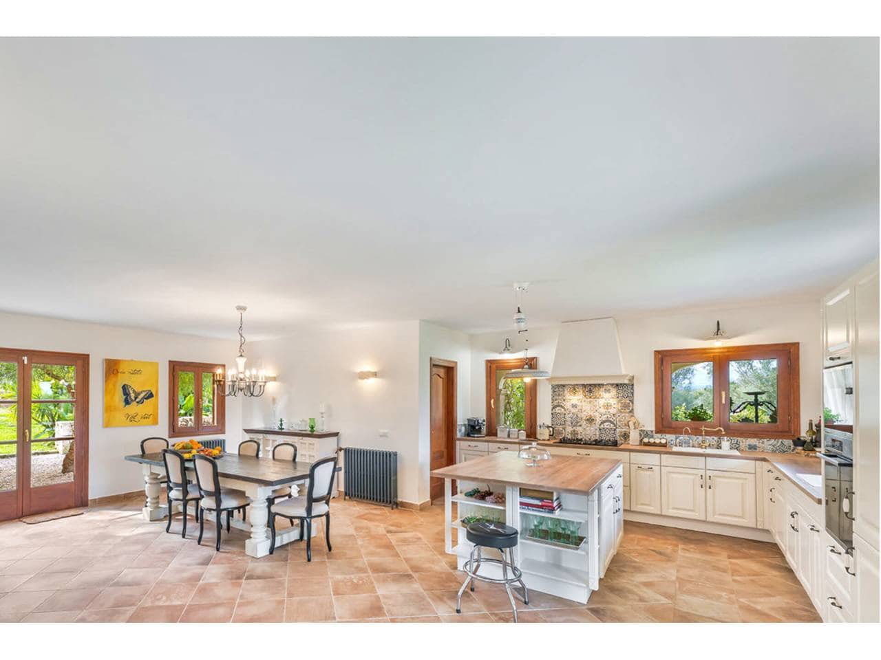 3 soveværelse Villa til salg i Muro - € 1.580.000 (Ref: 9000570)