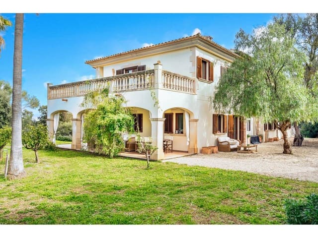 3 slaapkamer Villa te koop in Muro - € 1.580.000 (Ref: 9000570)