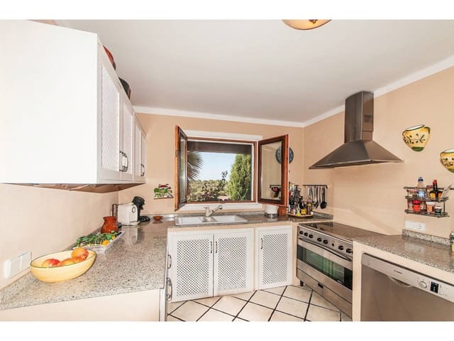 3 chambre Finca/Maison de Campagne à vendre à Santa Margalida avec piscine - 1 150 000 € (Ref: 9068429)