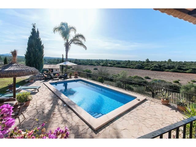 3 chambre Finca/Maison de Campagne à vendre à Santa Margalida avec piscine - 1 150 000 € (Ref: 9068429)