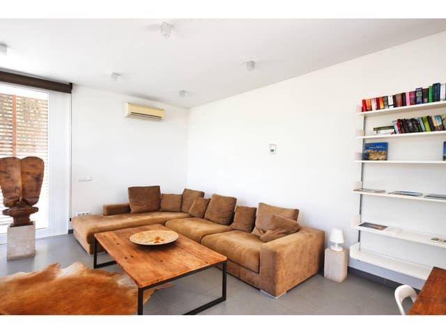 4 soveværelse Villa til salg i Canyamel, Capdepera med swimmingpool - € 1.249.000 (Ref: 9108370)