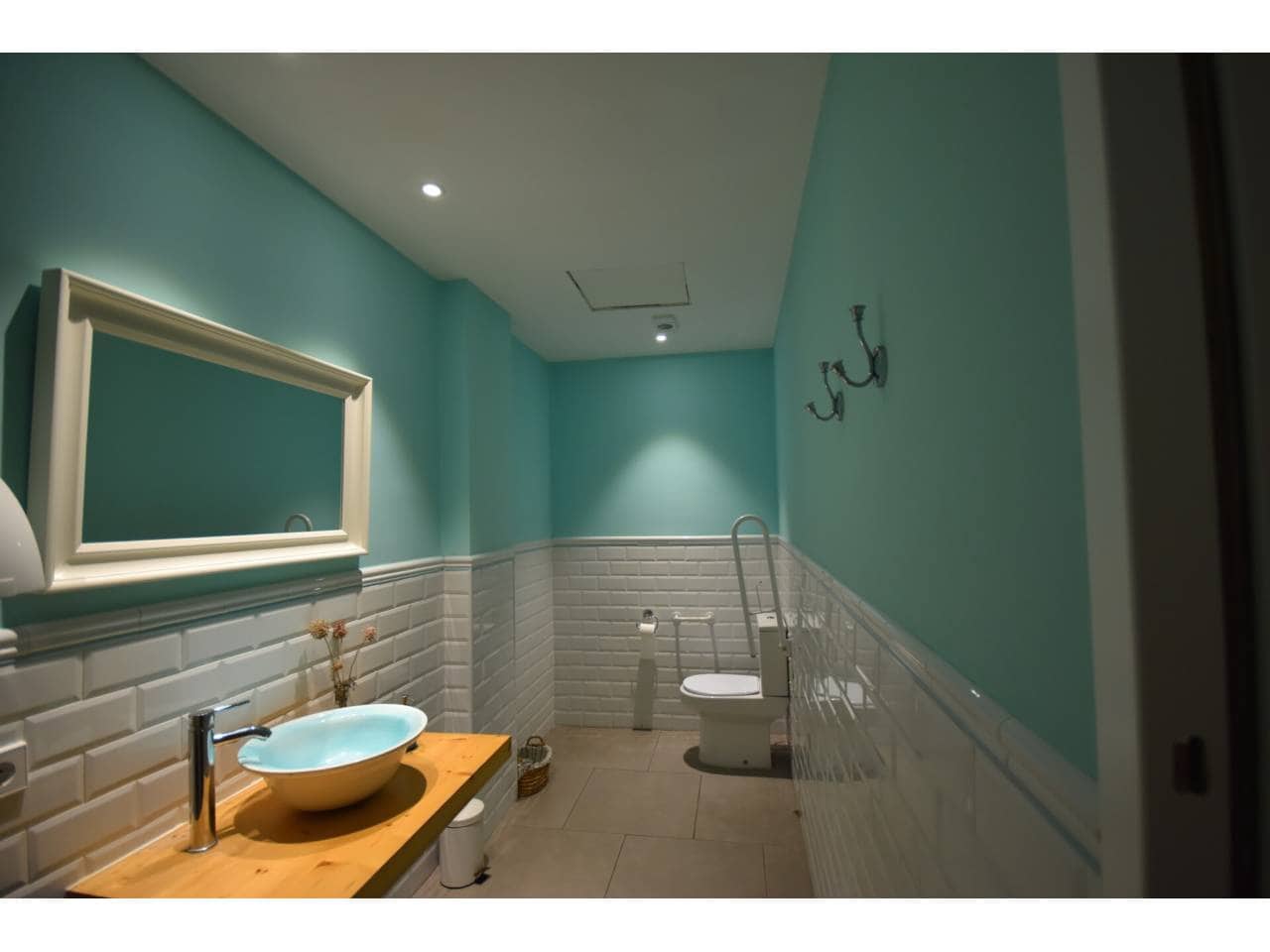 Erhverv til salg i Costa de los Pinos - € 487.000 (Ref: 9142557)