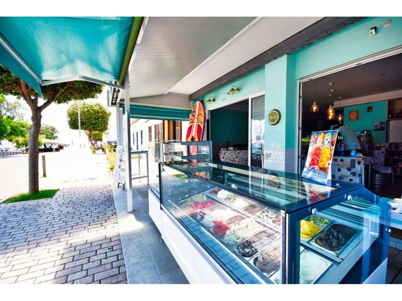 Erhverv til salg i Costa de los Pinos - € 487.000 (Ref: 9142557)