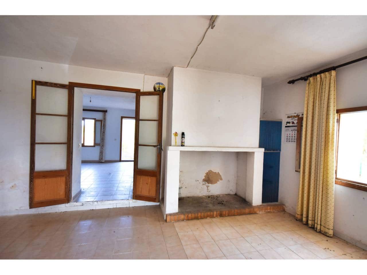 4 soverom Finca/Herregård til salgs i Santa Margalida med svømmebasseng garasje - € 435 000 (Ref: 9151601)