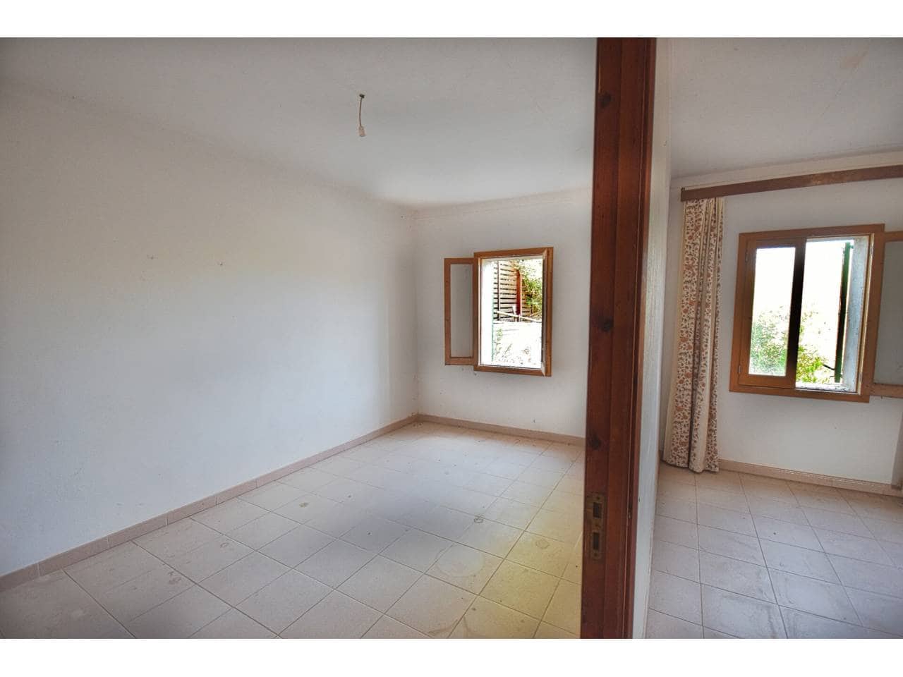 4 soverom Finca/Herregård til salgs i Santa Margalida med svømmebasseng garasje - € 435 000 (Ref: 9151601)