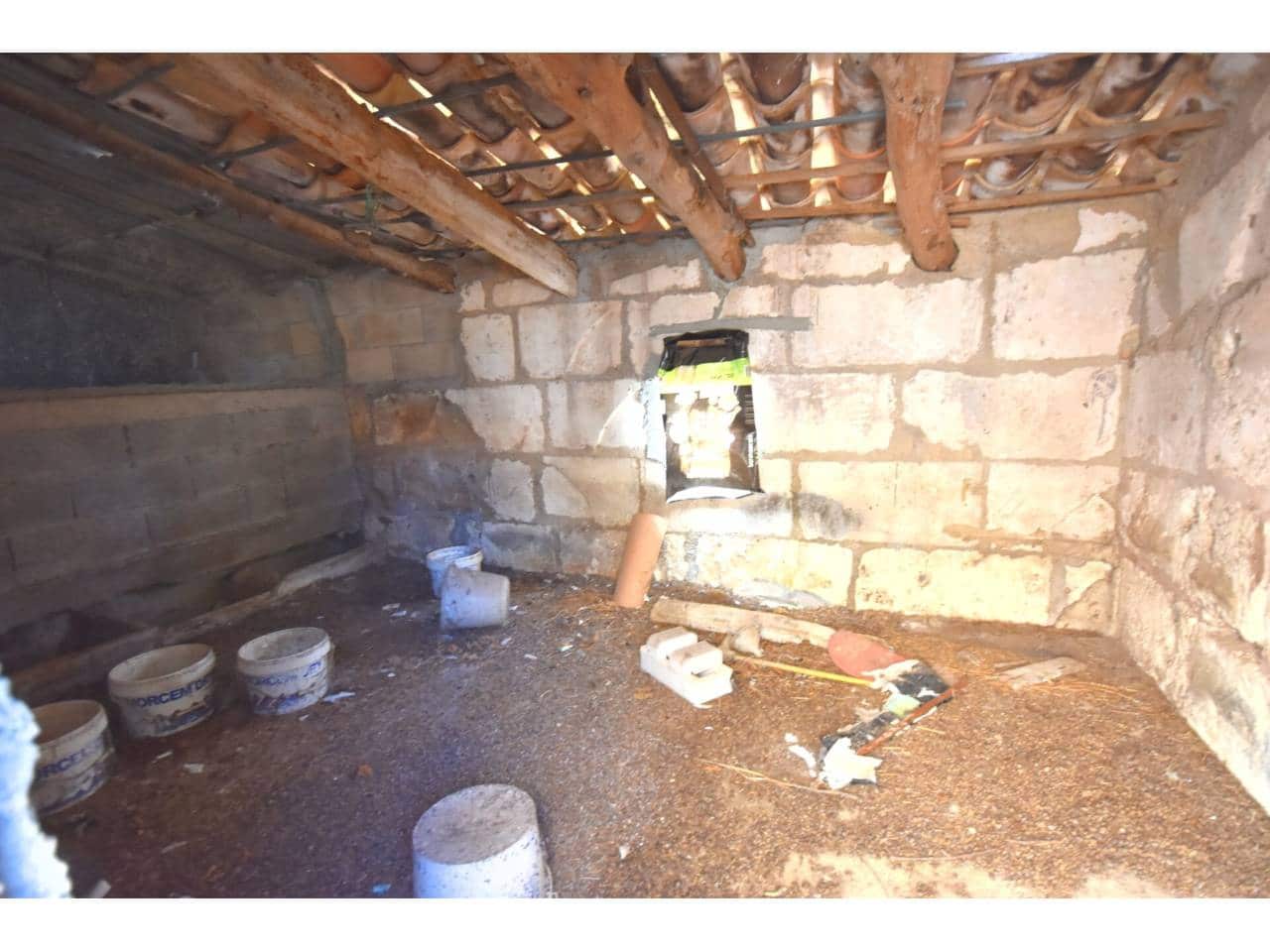 4 soverom Finca/Herregård til salgs i Santa Margalida med svømmebasseng garasje - € 435 000 (Ref: 9151601)