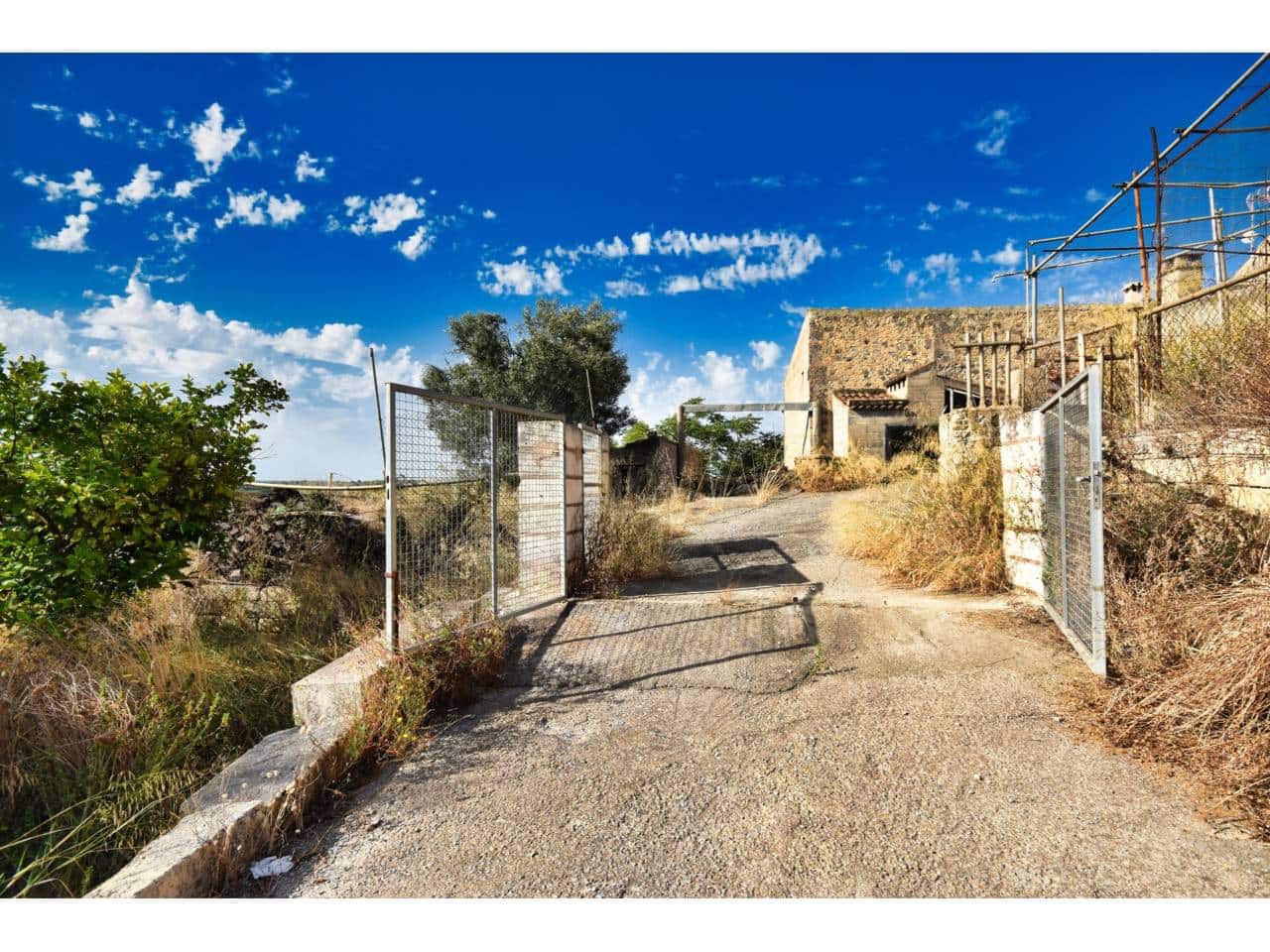 4 soverom Finca/Herregård til salgs i Santa Margalida med svømmebasseng garasje - € 435 000 (Ref: 9151601)