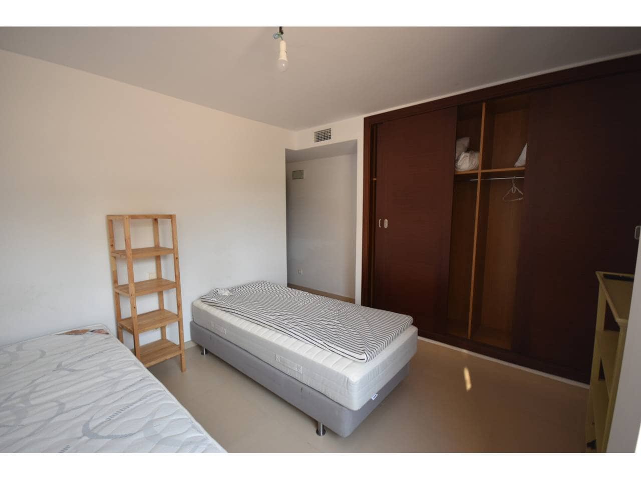 2 slaapkamer Flat te huur in Arta met garage - € 1.050 (Ref: 9468016)