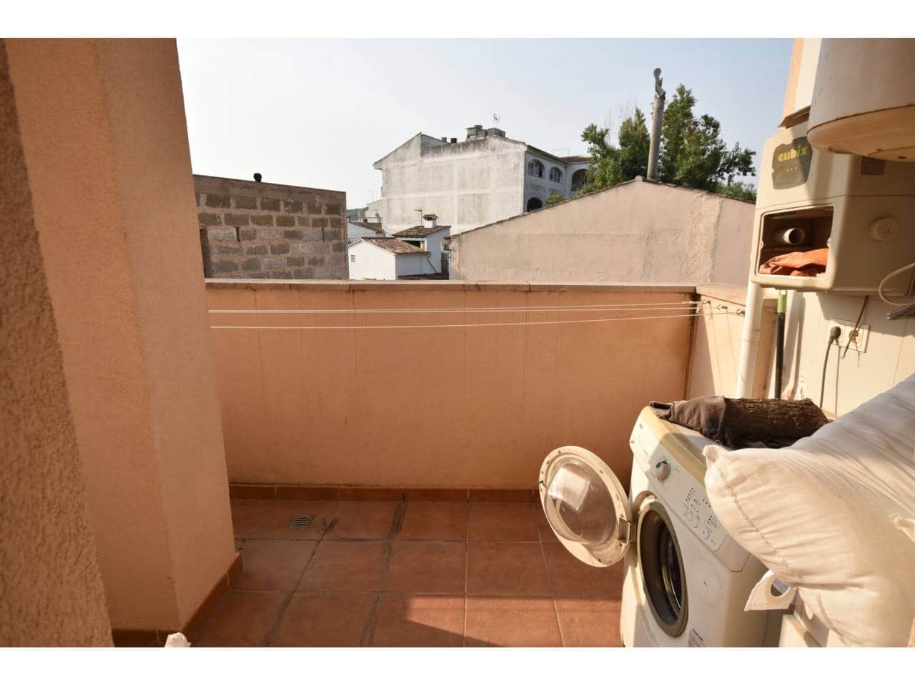 2 slaapkamer Flat te huur in Arta met garage - € 1.050 (Ref: 9468016)