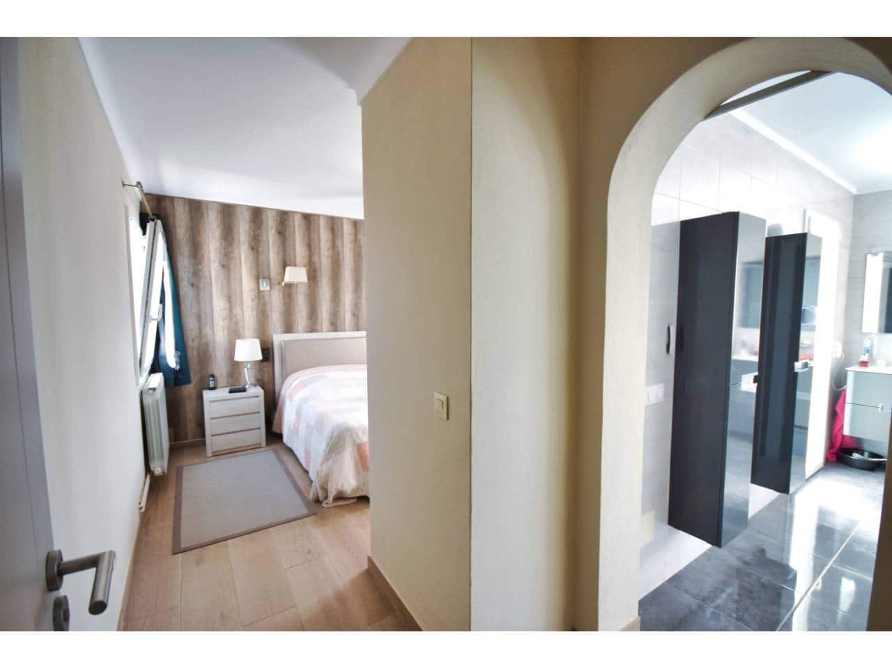 4 bedroom Villa for sale in Sa Coma with pool - € 757,000 (Ref: 9503615)