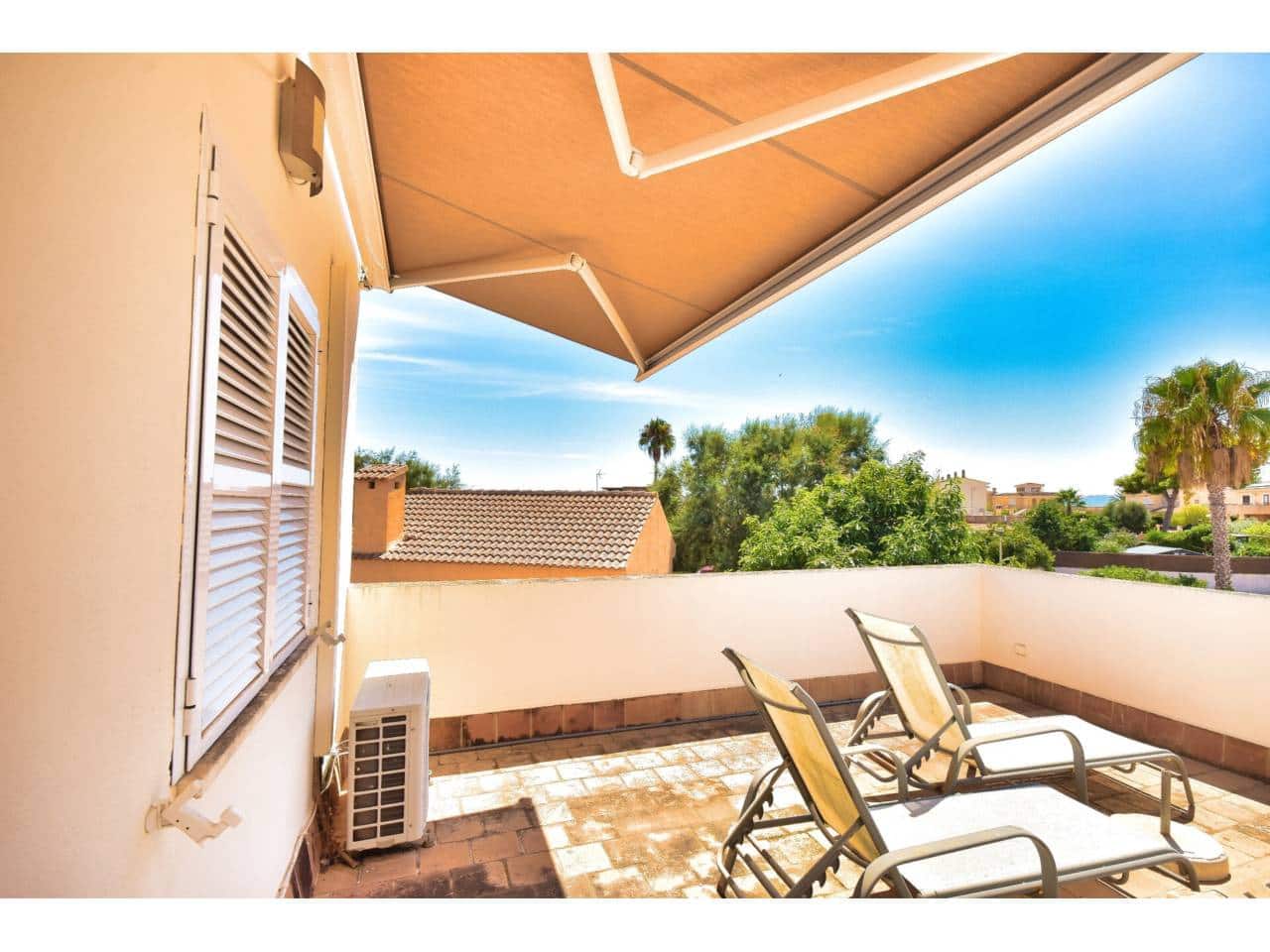 4 bedroom Villa for sale in Sa Coma with pool - € 757,000 (Ref: 9503615)