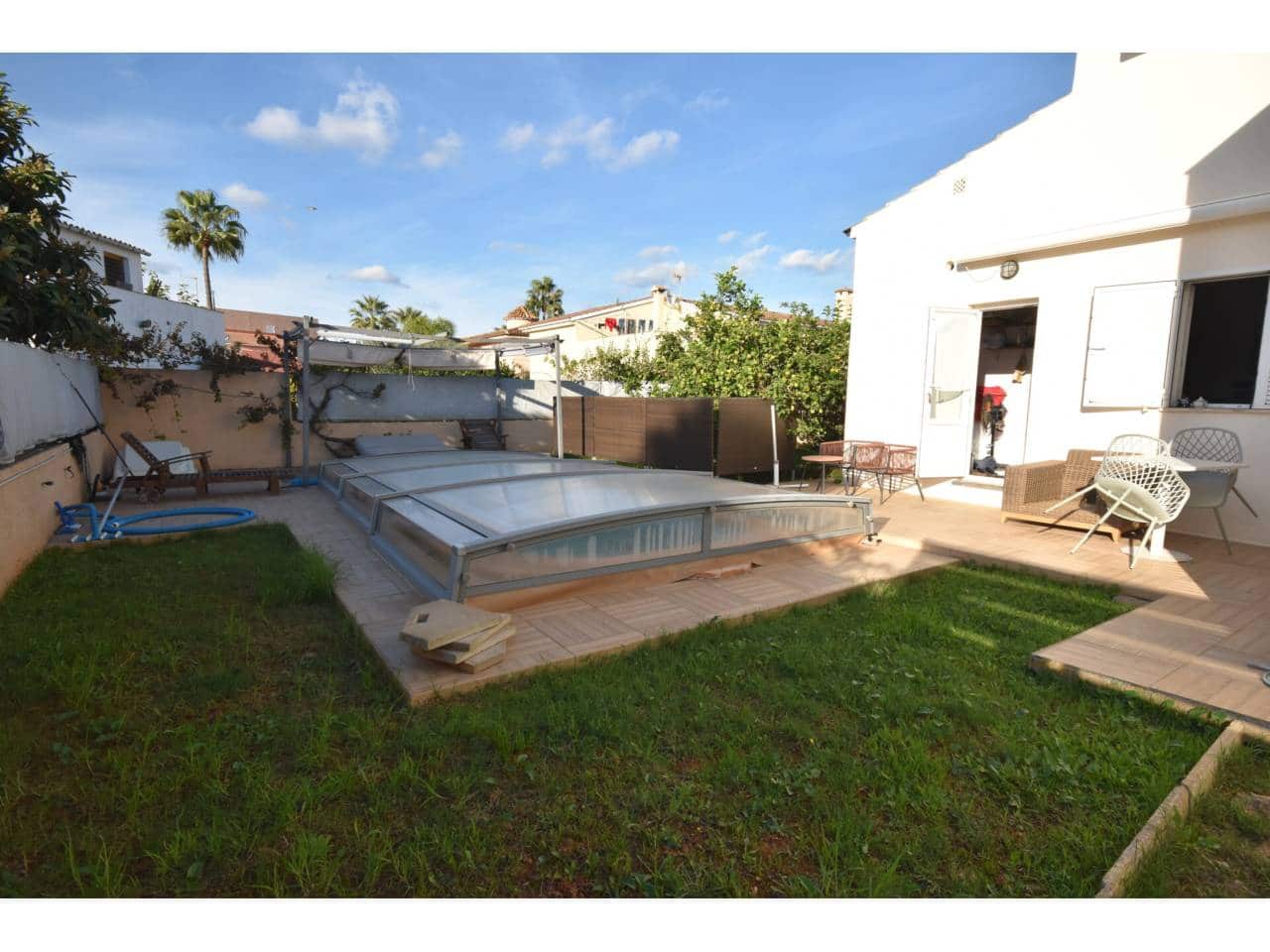 4 bedroom Villa for sale in Sa Coma with pool - € 757,000 (Ref: 9503615)