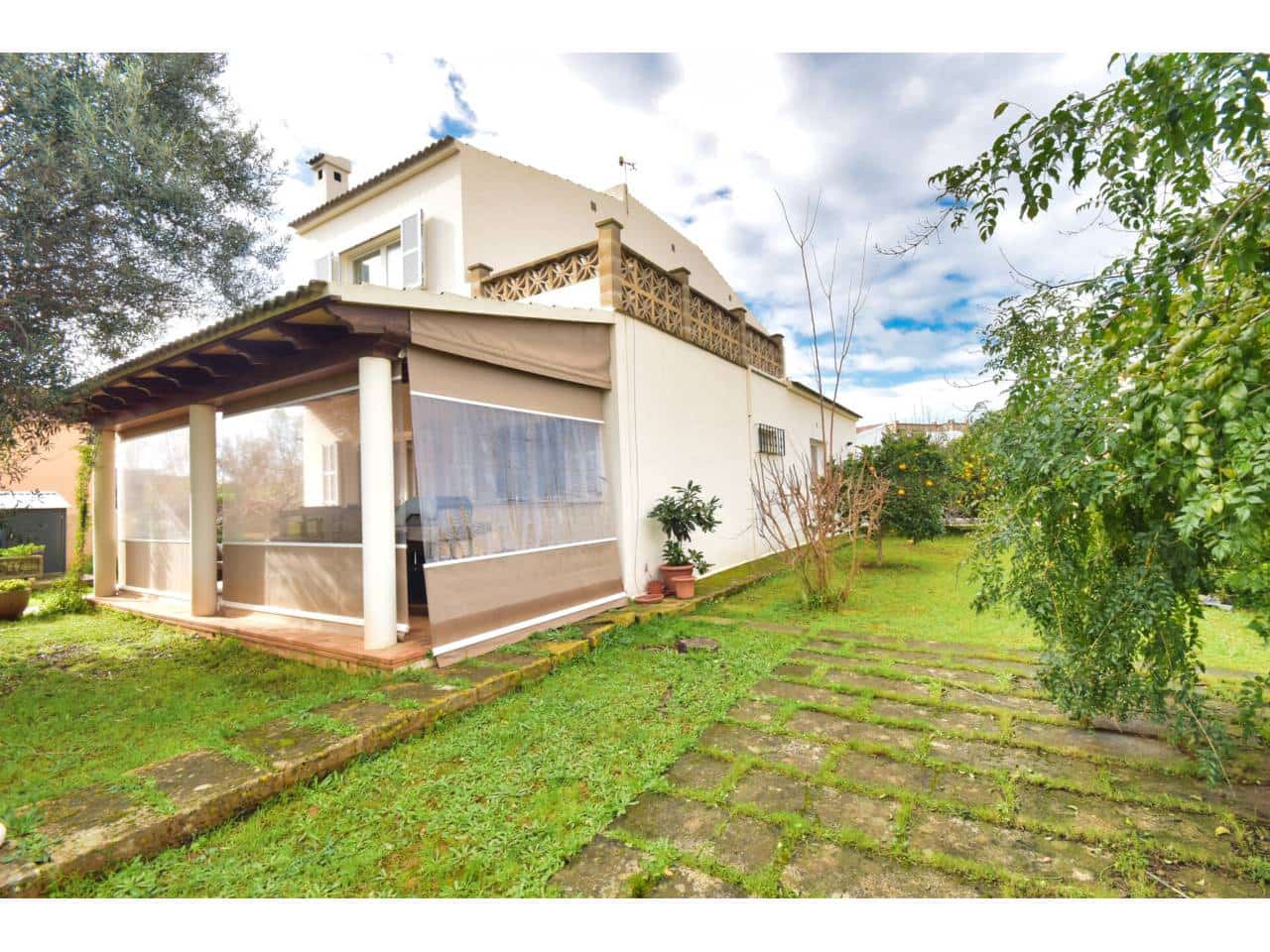 4 bedroom Villa for sale in Sa Coma with pool - € 757,000 (Ref: 9503615)