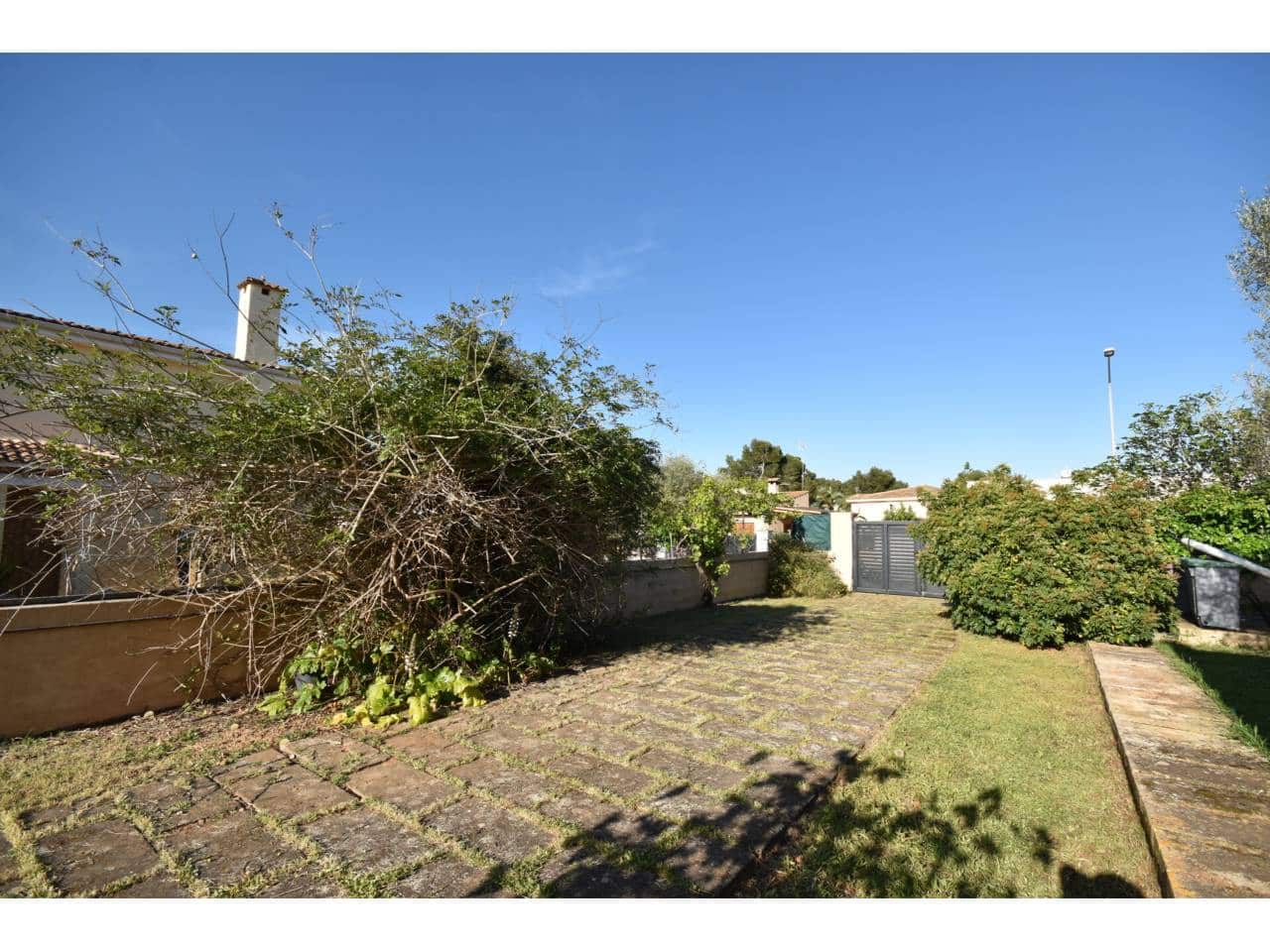 4 bedroom Villa for sale in Sa Coma with pool - € 747,000 (Ref: 9503615)