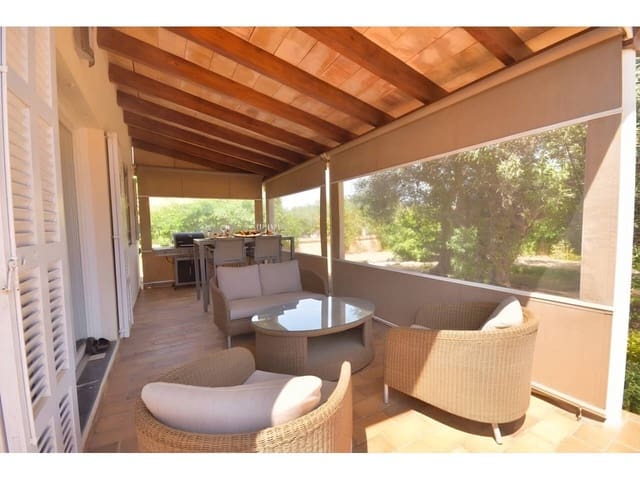 Chalet de 4 habitaciones en Sa Coma, Sant Llorenç des Cardassar en venta con piscina - 747.000 € (Ref: 9503615)