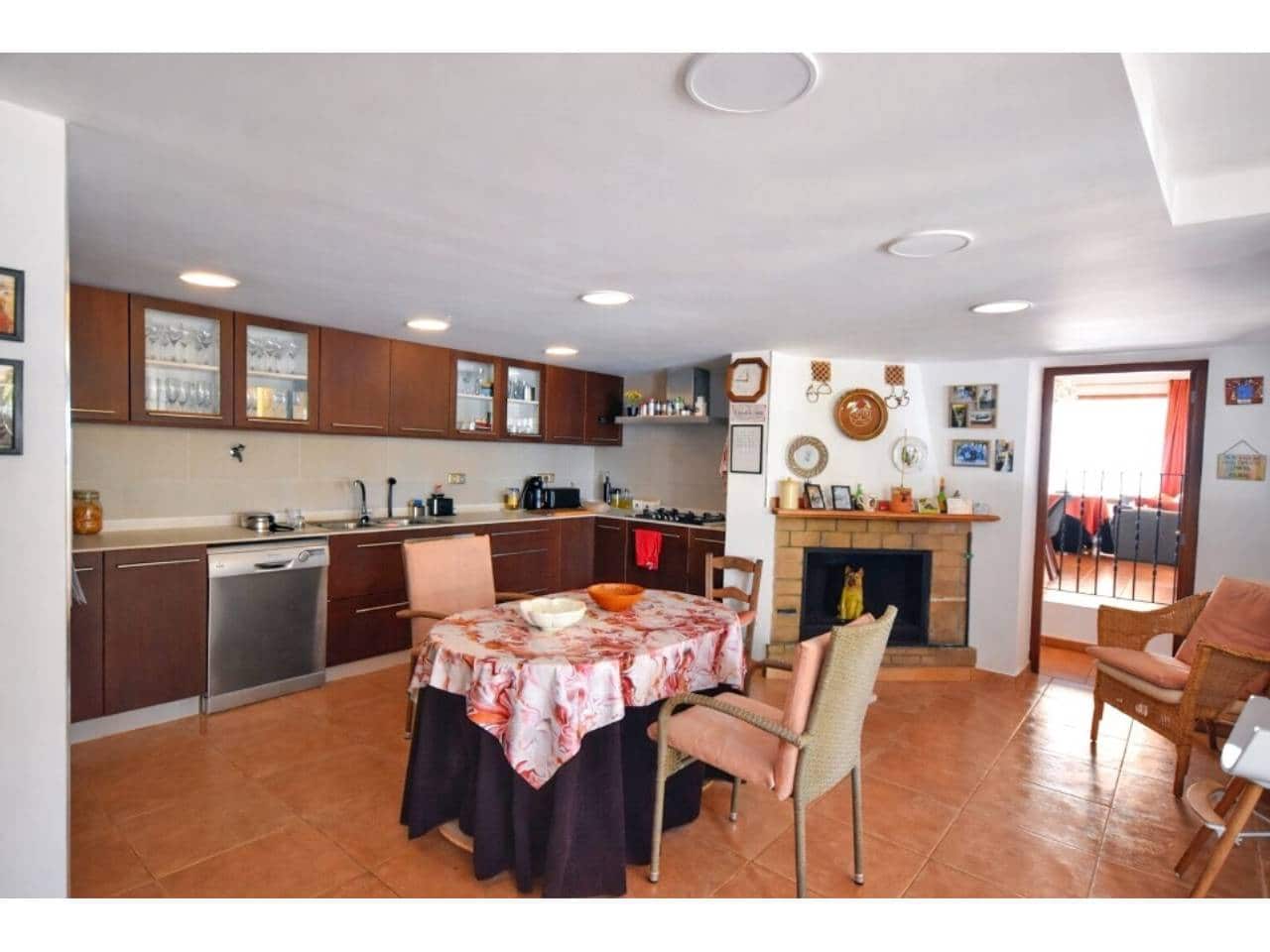 3 bedroom Finca/Country House for sale in Manacor with pool - € 595,000 (Ref: 9572206)