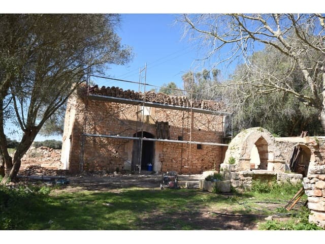 4 Zimmer Finca/Landgut zu verkaufen in Sant Llorenç des Cardassar mit Pool - 799.000 € (Ref: 9719185)