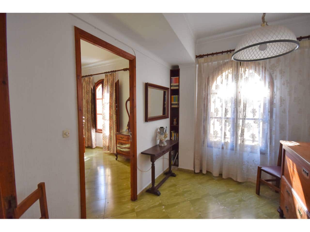 4 bedroom Townhouse for sale in Santa Margalida with garage - € 315,000 (Ref: 9789717)