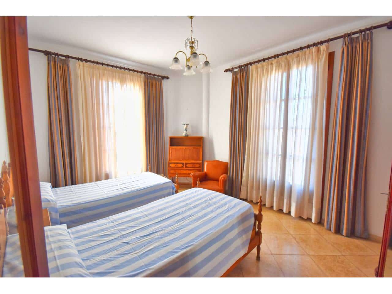 4 bedroom Townhouse for sale in Santa Margalida with garage - € 315,000 (Ref: 9789717)