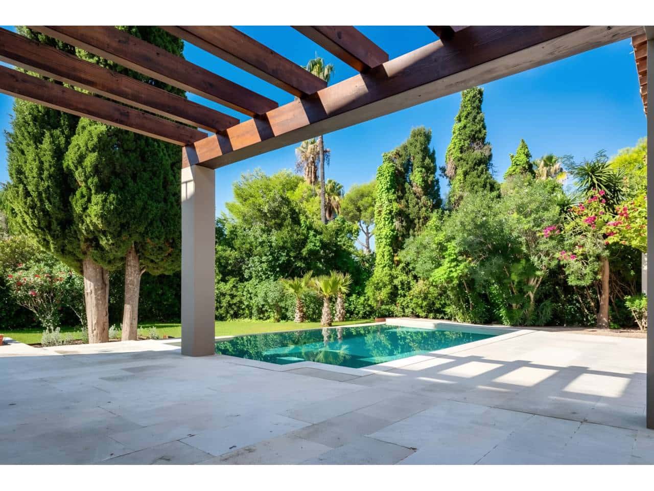 5 chambre Villa/Maison à vendre à Costa de los Pinos avec piscine garage - 2 980 000 € (Ref: 9877754)