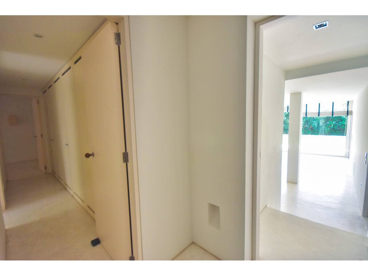 6 sypialnia Willa na sprzedaż w Costa de los Pinos z basenem garażem - 3 890 000 € (Ref: 9905134)
