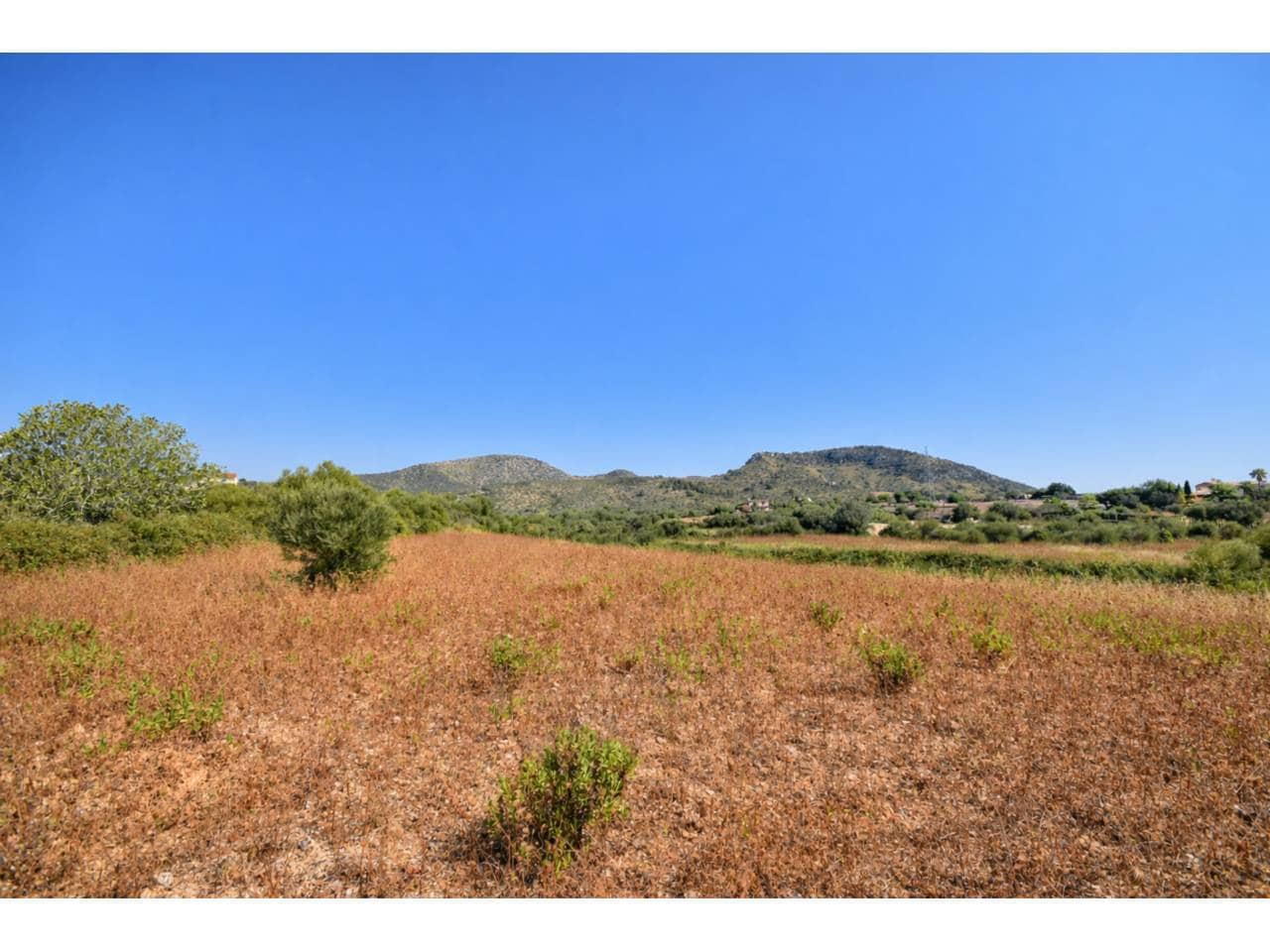 Building Plot for sale in Sant Llorenc des Cardassar - € 380,000 (Ref: 9961832)