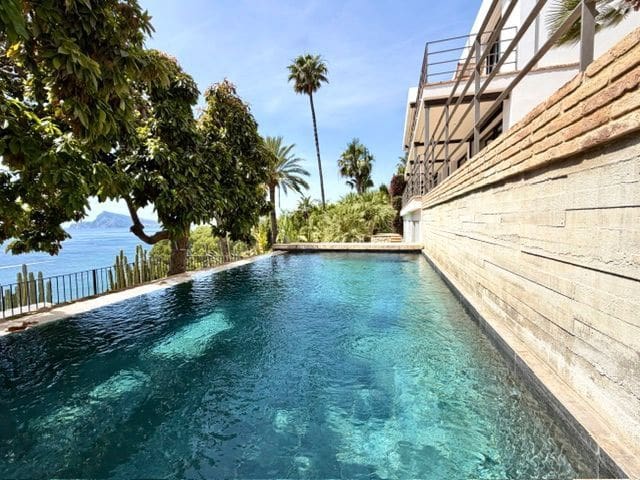 4 quarto Moradia para venda em Altea com piscina garagem - 4 390 000 € (Ref: 10057944)