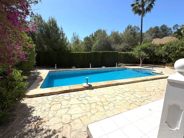 Chalet de 3 habitaciones en Altea en venta con garaje - 462.000 € (Ref: 10088809)