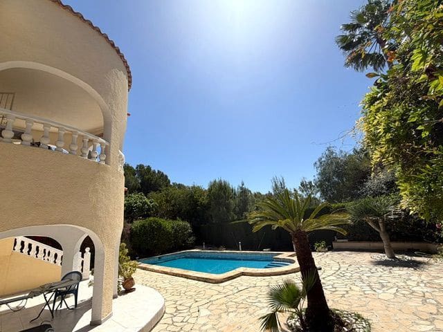 Chalet de 3 habitaciones en Altea en venta con garaje - 462.000 € (Ref: 10088809)