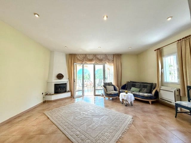 Chalet de 3 habitaciones en Altea en venta con garaje - 462.000 € (Ref: 10088809)