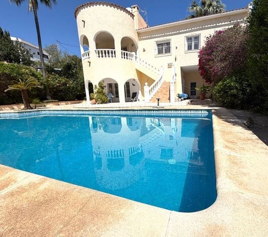 Chalet de 3 habitaciones en Altea en venta con garaje - 462.000 € (Ref: 10088809)