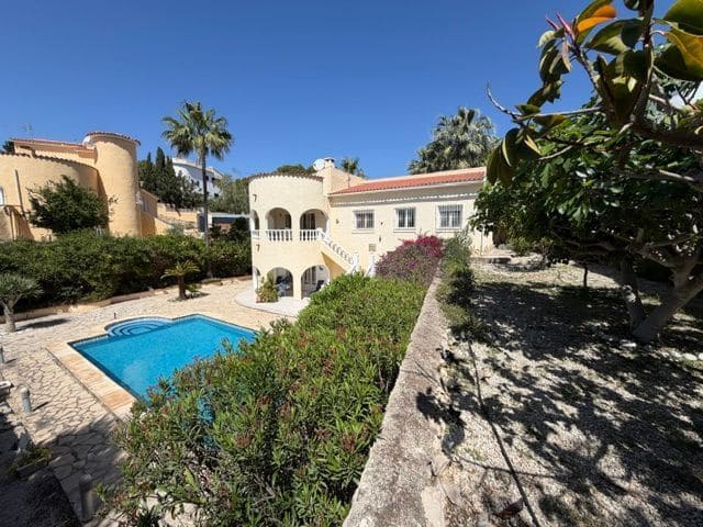 Chalet de 3 habitaciones en Altea en venta con garaje - 462.000 € (Ref: 10088809)