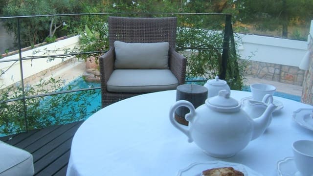 Chalet de 5 habitaciones en Benidorm en venta con piscina garaje - 860.000 € (Ref: 3092767)