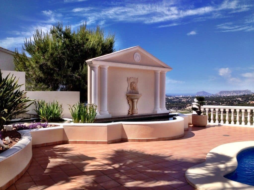 3 bedroom Villa for sale in Moraira with pool garage - € 1,590,000 (Ref: 4205507)