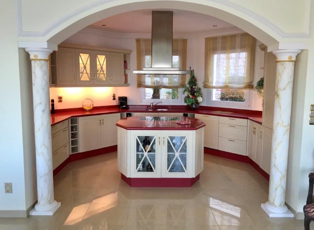 3 bedroom Villa for sale in Moraira with pool garage - € 1,590,000 (Ref: 4205507)