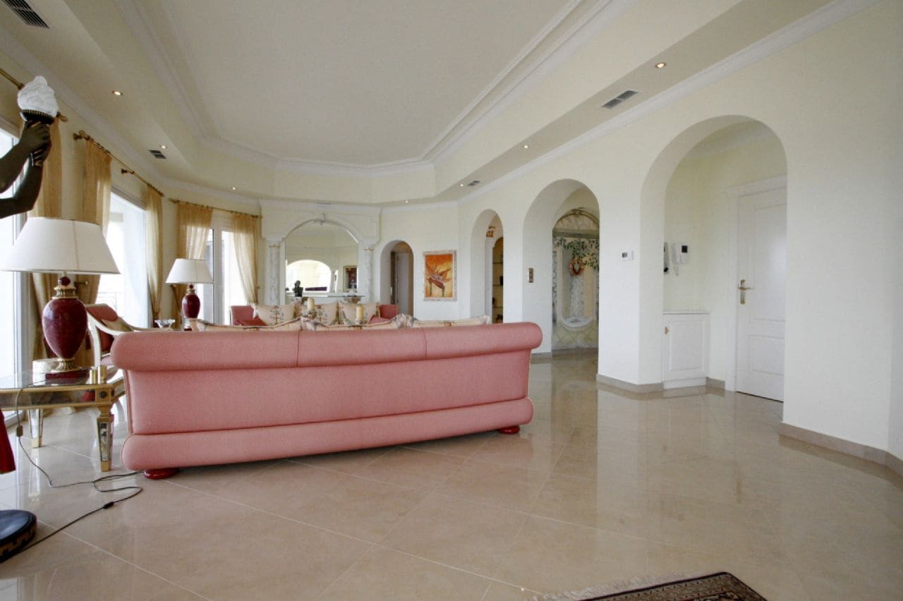 3 bedroom Villa for sale in Moraira with pool garage - € 1,590,000 (Ref: 4205507)