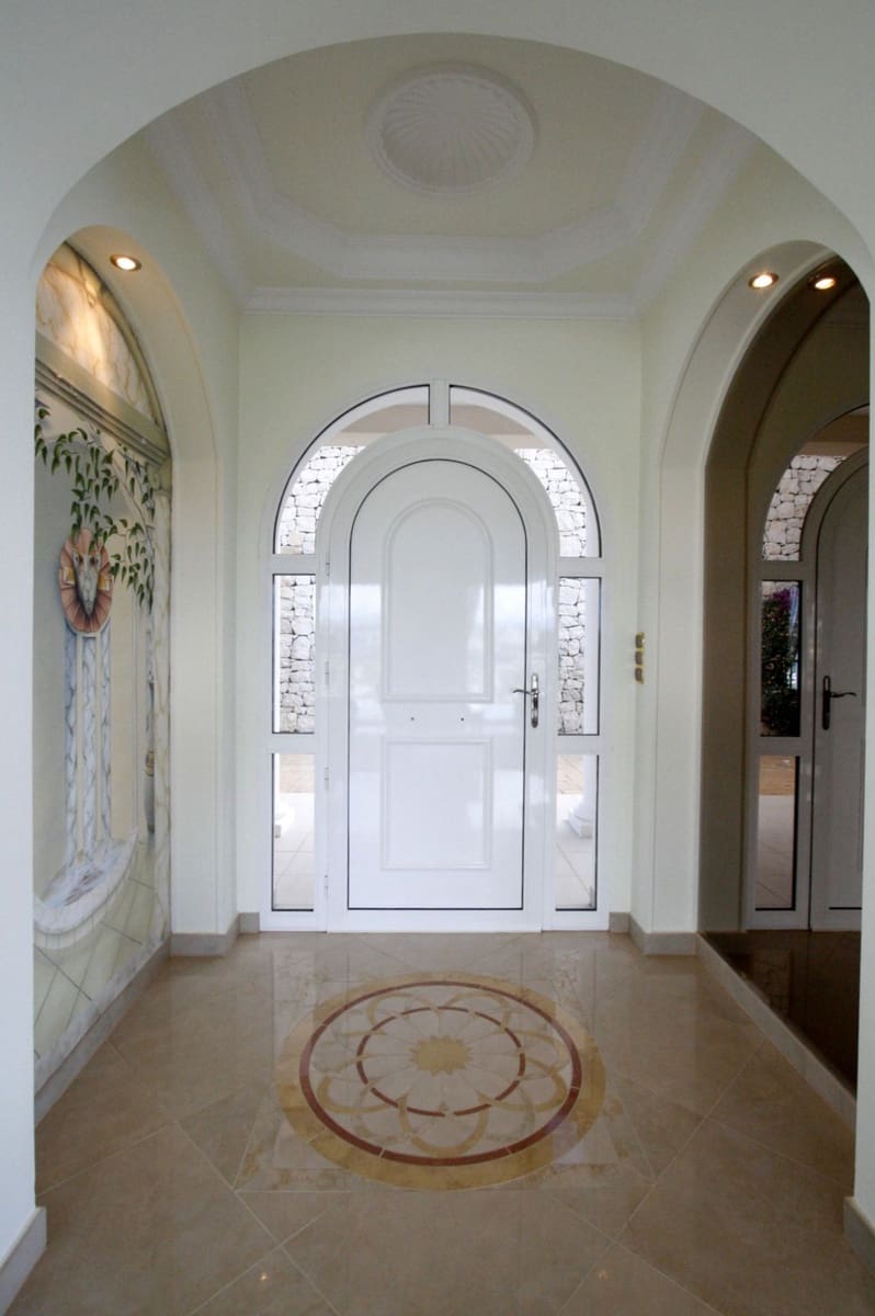 3 bedroom Villa for sale in Moraira with pool garage - € 1,590,000 (Ref: 4205507)