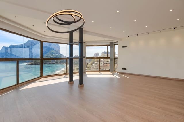 3 bedroom Apartment for sale in Calpe / Calp with garage - € 1,100,000 (Ref: 6482929)