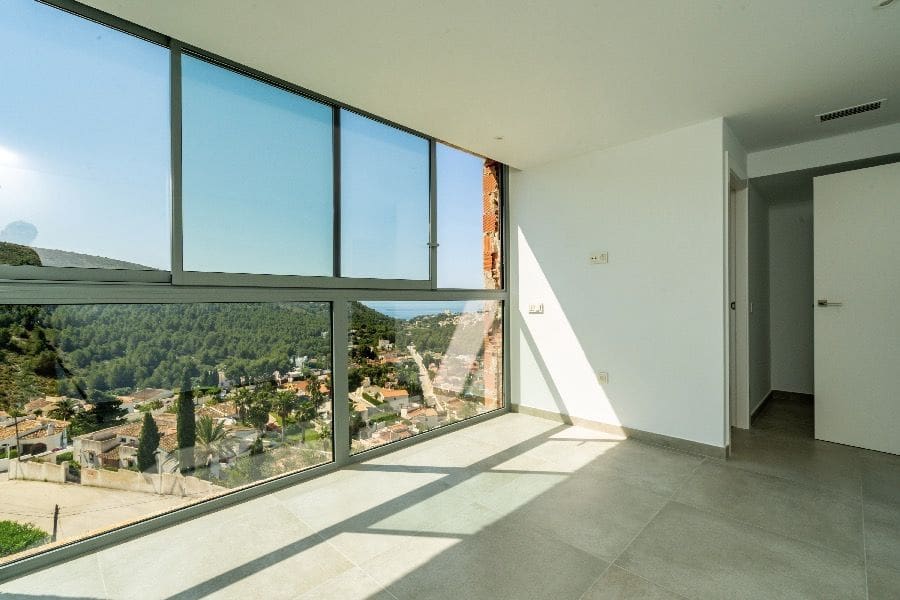 4 Zimmer Villa zu verkaufen in Moraira mit Pool Garage - 1.499.000 € (Ref: 6487679)