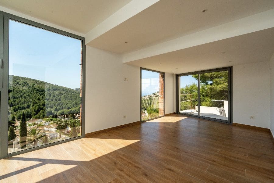 4 Zimmer Villa zu verkaufen in Moraira mit Pool Garage - 1.499.000 € (Ref: 6487679)