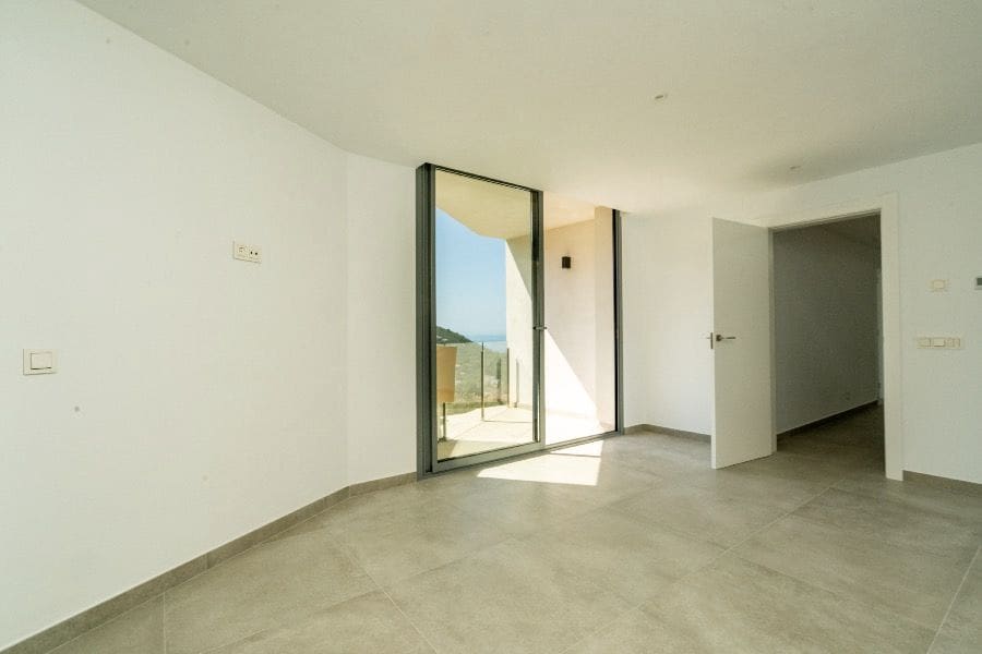 4 Zimmer Villa zu verkaufen in Moraira mit Pool Garage - 1.499.000 € (Ref: 6487679)