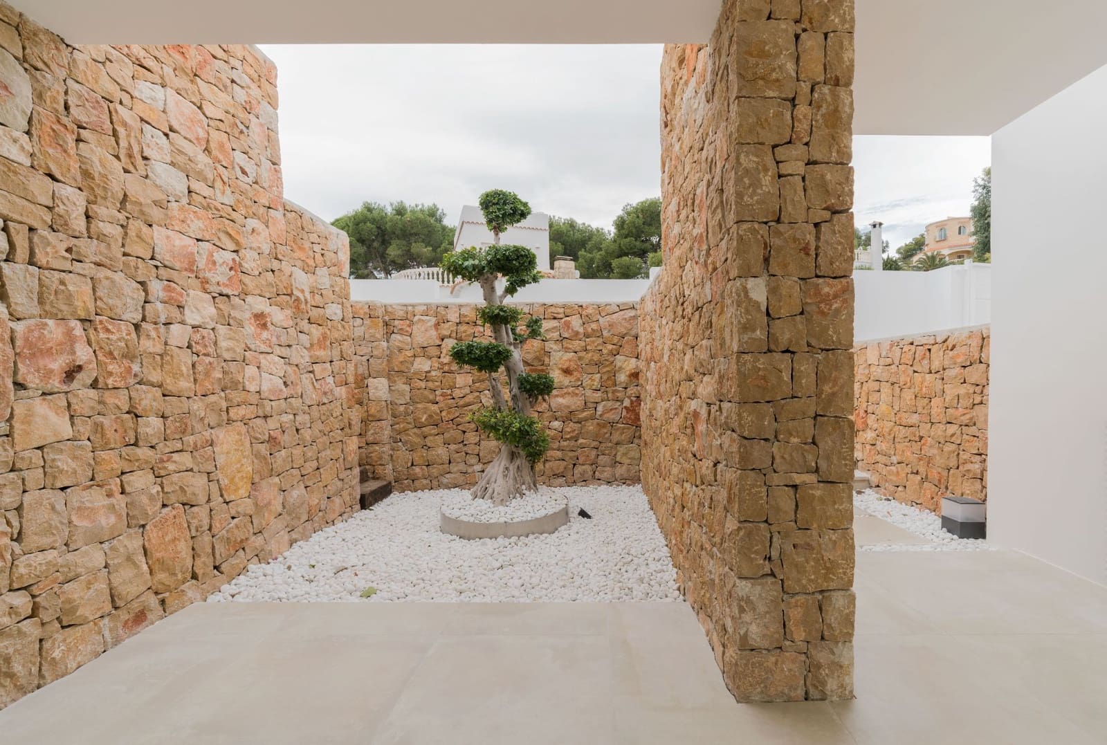 6 bedroom Villa for sale in Javea / Xabia with pool garage - € 4,400,000 (Ref: 6487680)