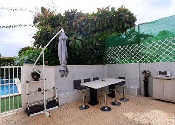 5 soveværelse Villa til salg i Alfaz del Pi / L'Alfàs del Pi med swimmingpool - € 675.000 (Ref: 7056041)