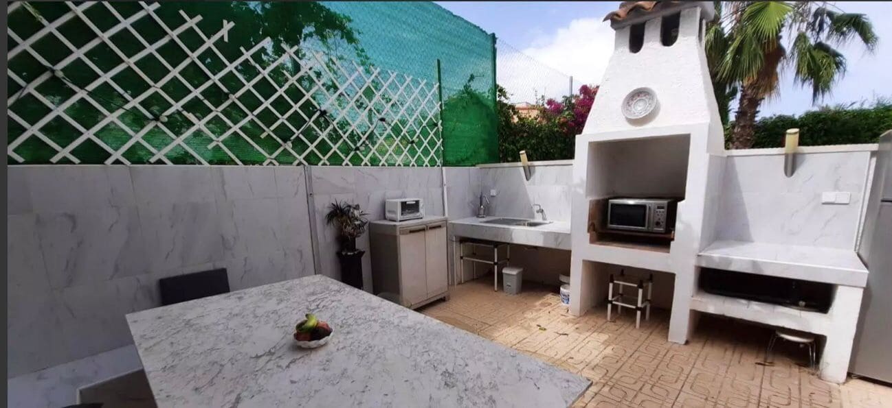 5 soveværelse Villa til salg i Alfaz del Pi / L'Alfas del Pi med swimmingpool - € 675.000 (Ref: 7056041)