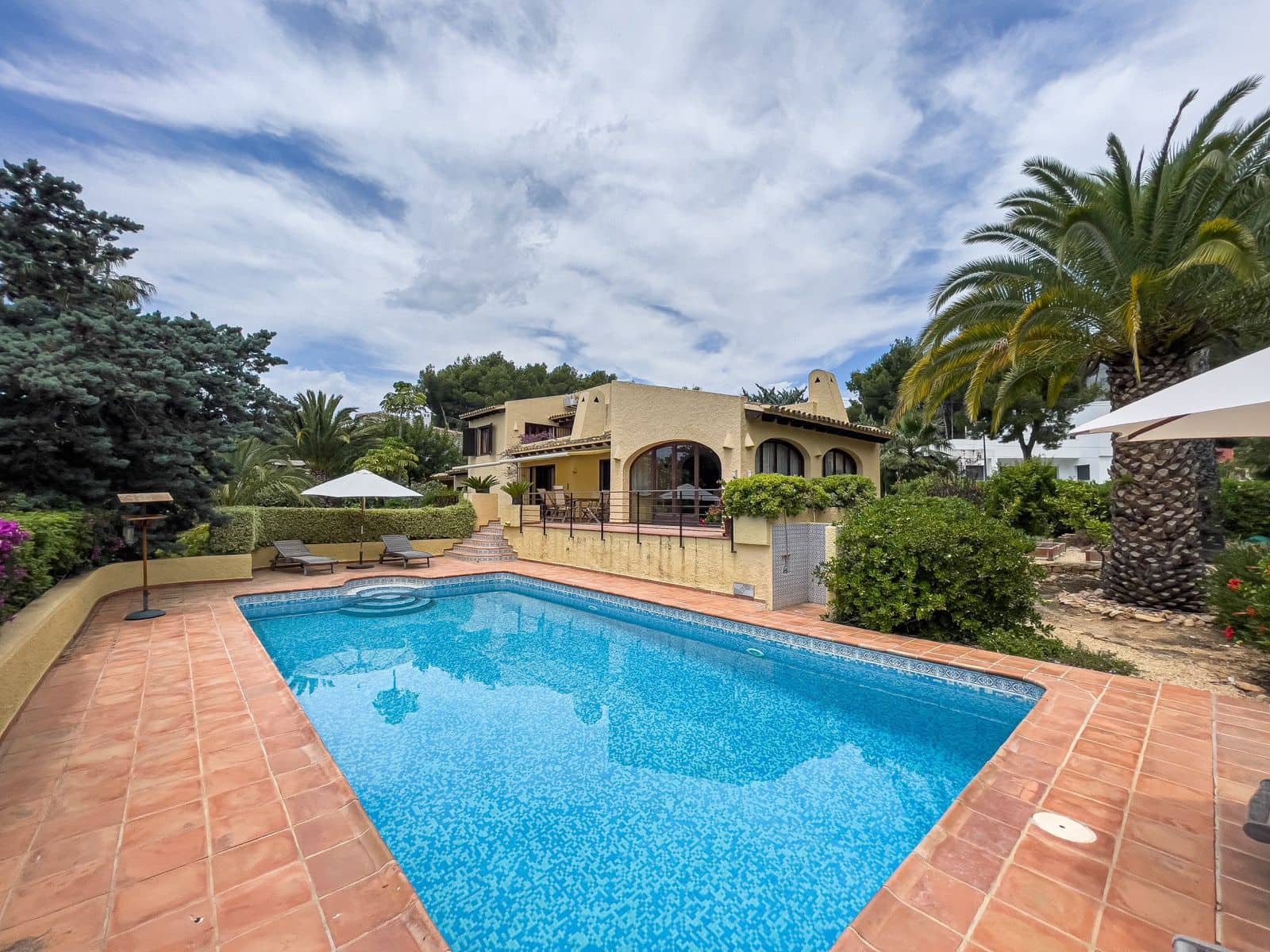 6 soverom Villa til salgs i Altea la Vella med svømmebasseng - € 1 100 000 (Ref: 7056042)