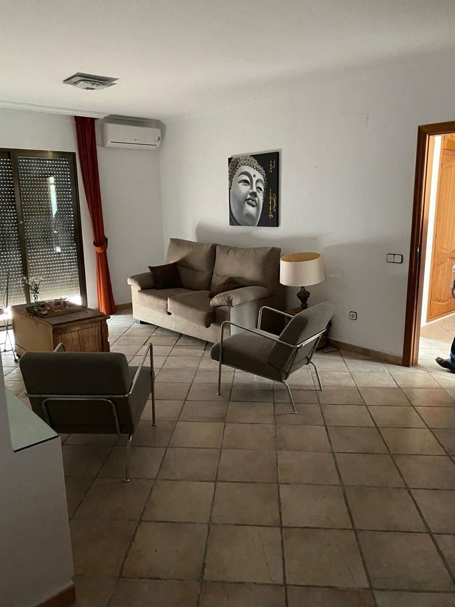 6 bedroom Villa for sale in Altea with pool garage - € 1,950,000 (Ref: 7056043)